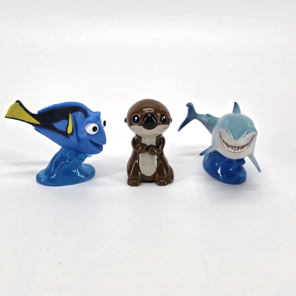 Finding Dory Nemo Fish Sea Otter Bruce Shark Blind Bag Cake Topper Toy Figure